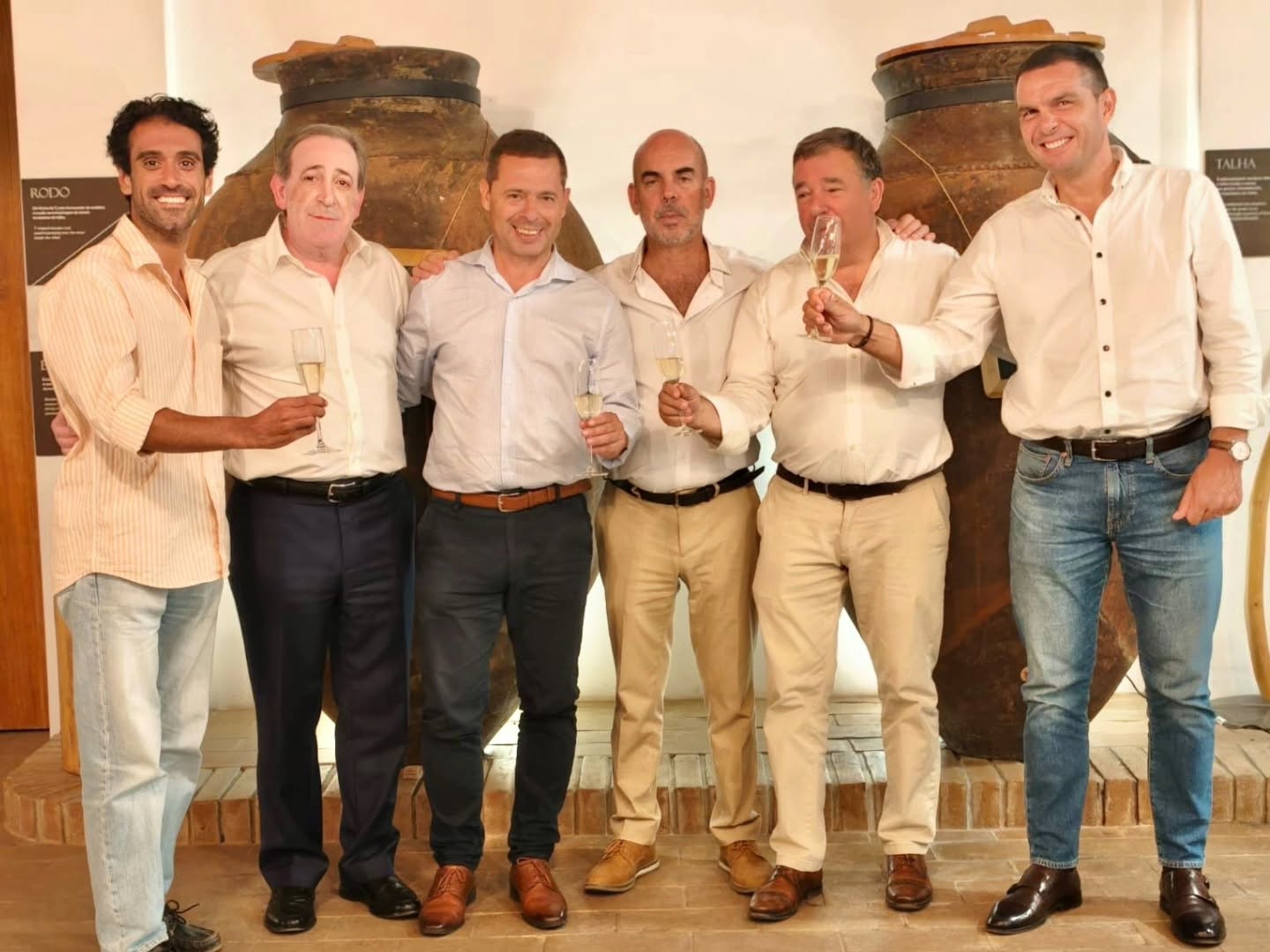 Município madeirense de Câmara de Lobos eleito Cidade do Vinho 2027